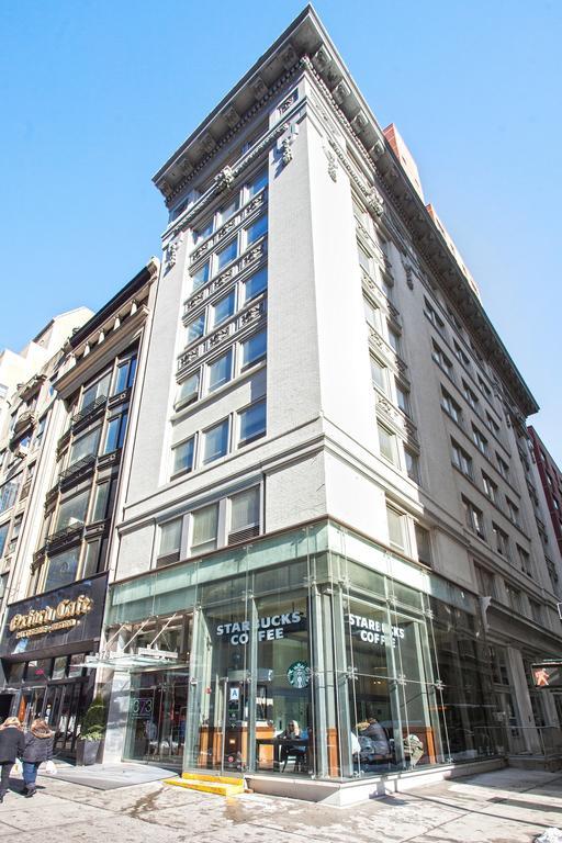 U Fifth Avenue Hotel 3*