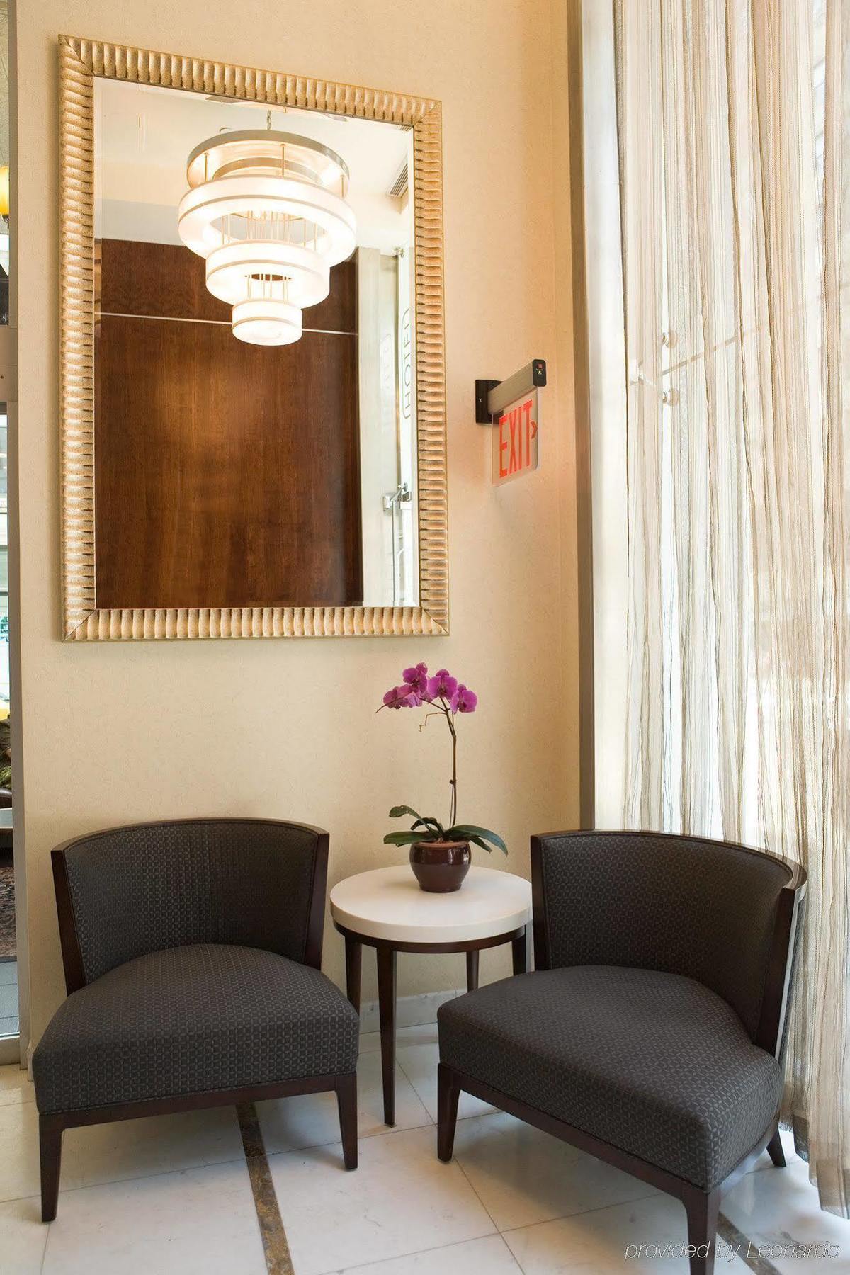 U Fifth Avenue 3*